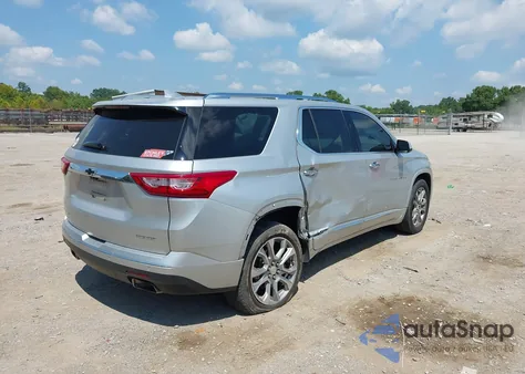 2019 Chevrolet Traverse Premier z USA, uszkodzony, nr VIN 1GNERKKW4KJ210260